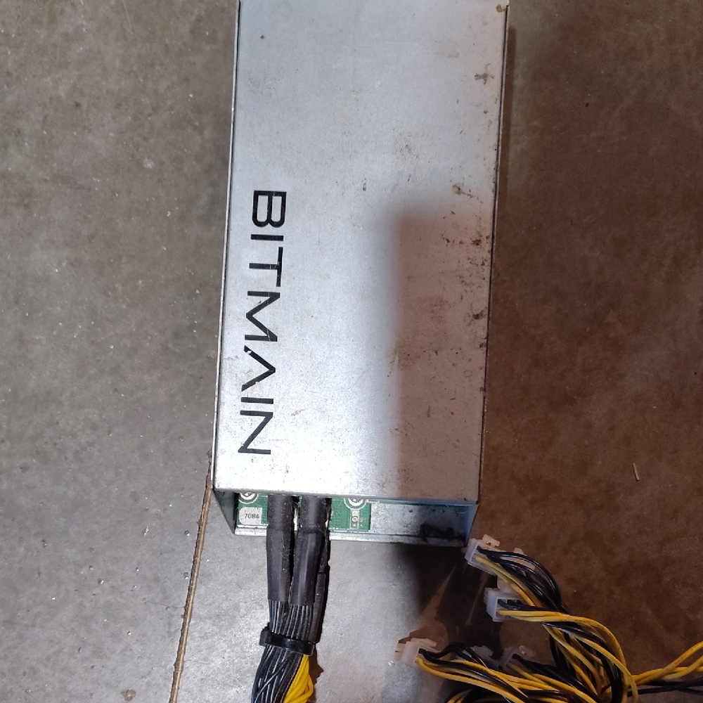 Bitmain Mining Hardware with Cables POWER SUPPLY